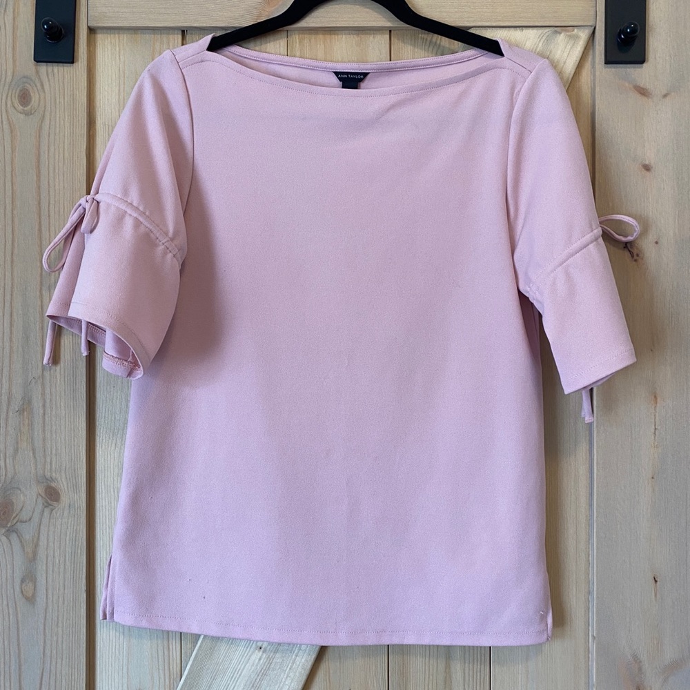 Ann Taylor short sleeve top